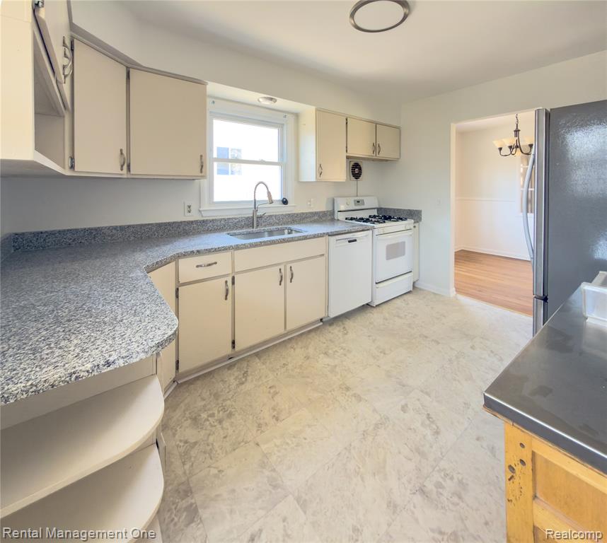 2419 Walter Drive - Photo 5