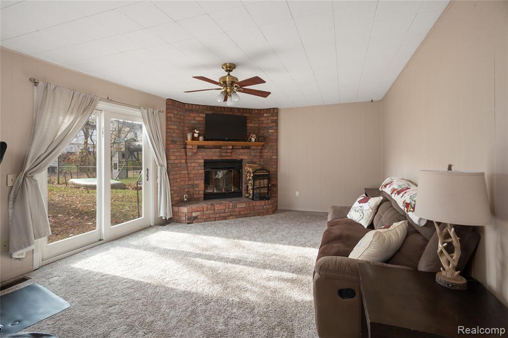 40341 Worthington Court, Canton, MI 48188 — Photo 11