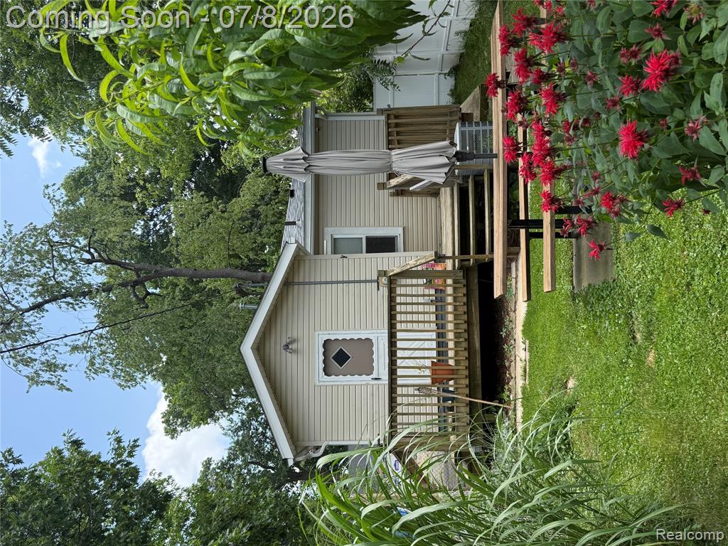 756 Cedarlawn Road, Waterford, MI 48328 — Photo 30