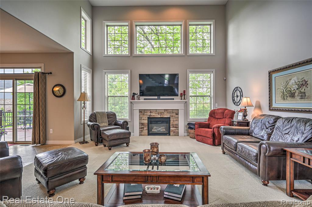 52689 Aspen Drive, South Lyon, MI 48178 — Photo 8
