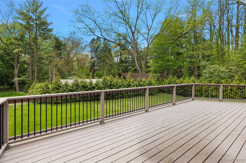 4345 SPRUCE HILL Lane, Bloomfield Hills, MI 48301 — Photo 35