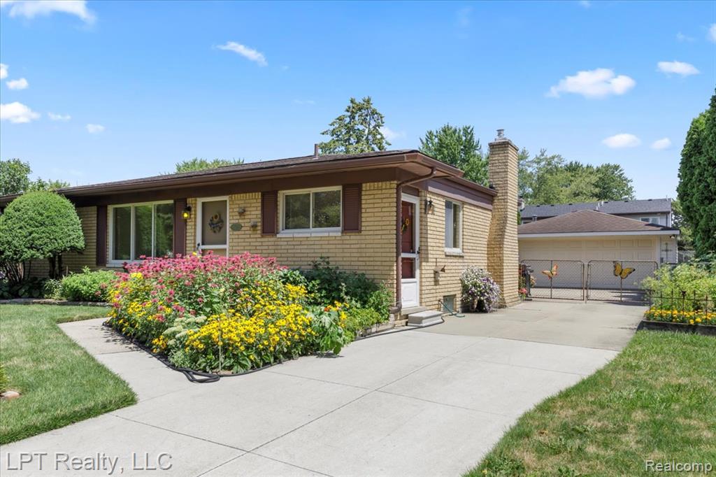 50422 Spruce Drive, Chesterfield, MI 48047 — front exterior