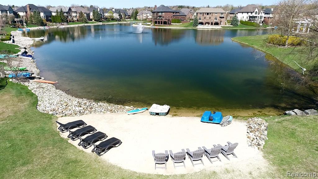 47924 MANORWOOD Drive, Northville, MI 48168 — Photo 93