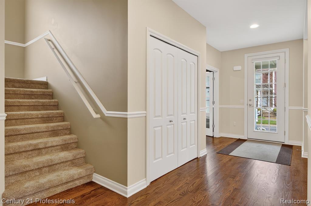 50153 Grant Street, Canton, MI 48188 — Photo 9