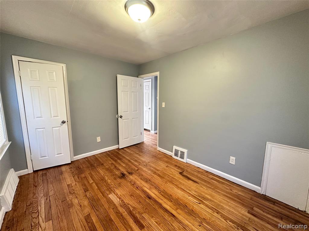 8685 Vaughan Street, Detroit, MI 48228 — Photo 8