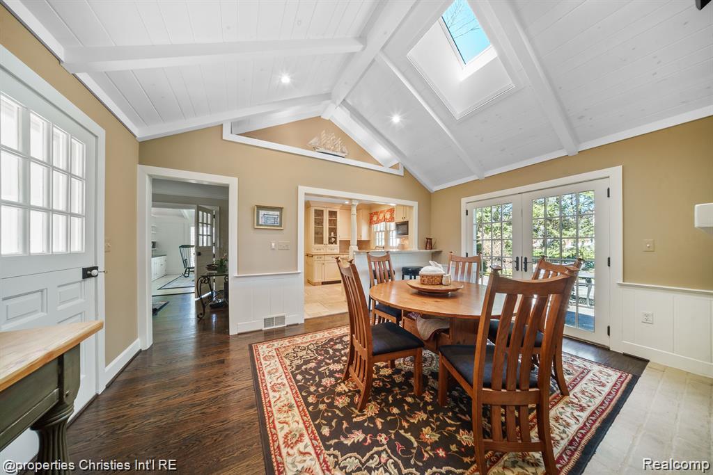 6050 W Surrey Road, Bloomfield Hills, MI 48301 — Photo 19