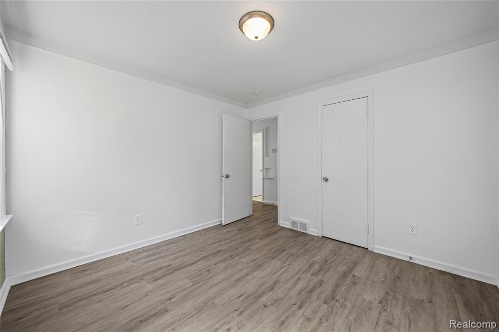 7280 Rosemont Avenue, Detroit, MI 48228 — Photo 23