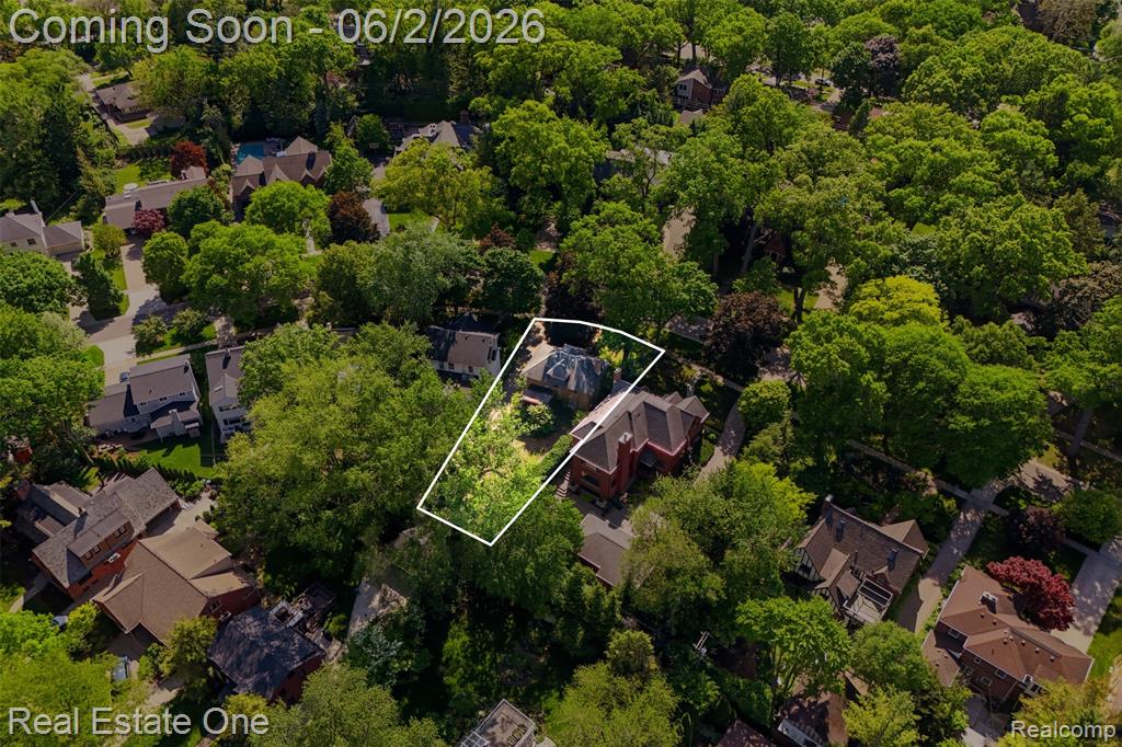 8606 Hendrie Boulevard, Huntington Woods, MI — Photo 40