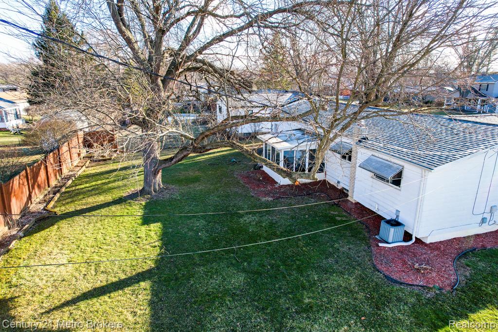 719 SURFWOOD Lane, Davison, MI 48423 — Photo 25