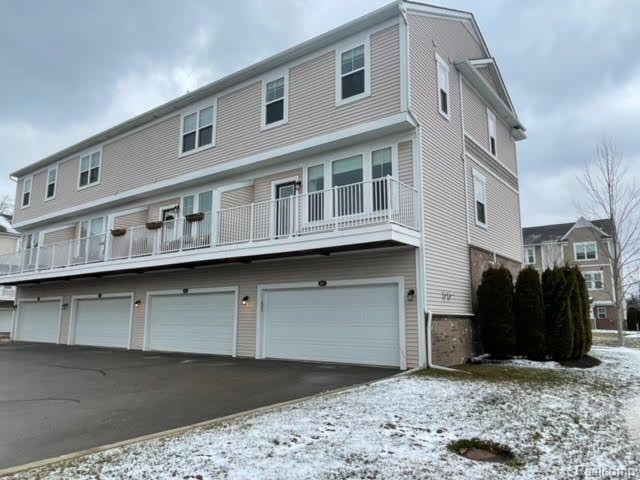 411 WRIGHT Street, Wixom, MI — Photo 25