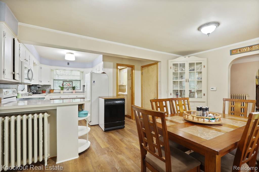 6814 Curtis Road, Bridgeport, MI 48722 — Photo 13