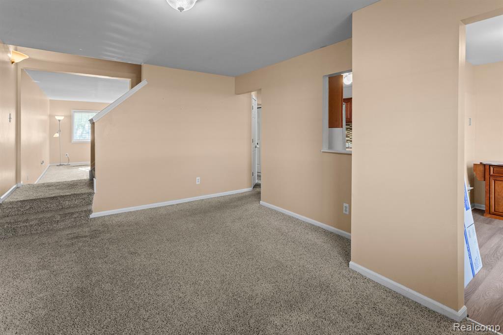 16251 TERRACE VILLAGE Drive, Taylor, MI 48180 — Photo 16