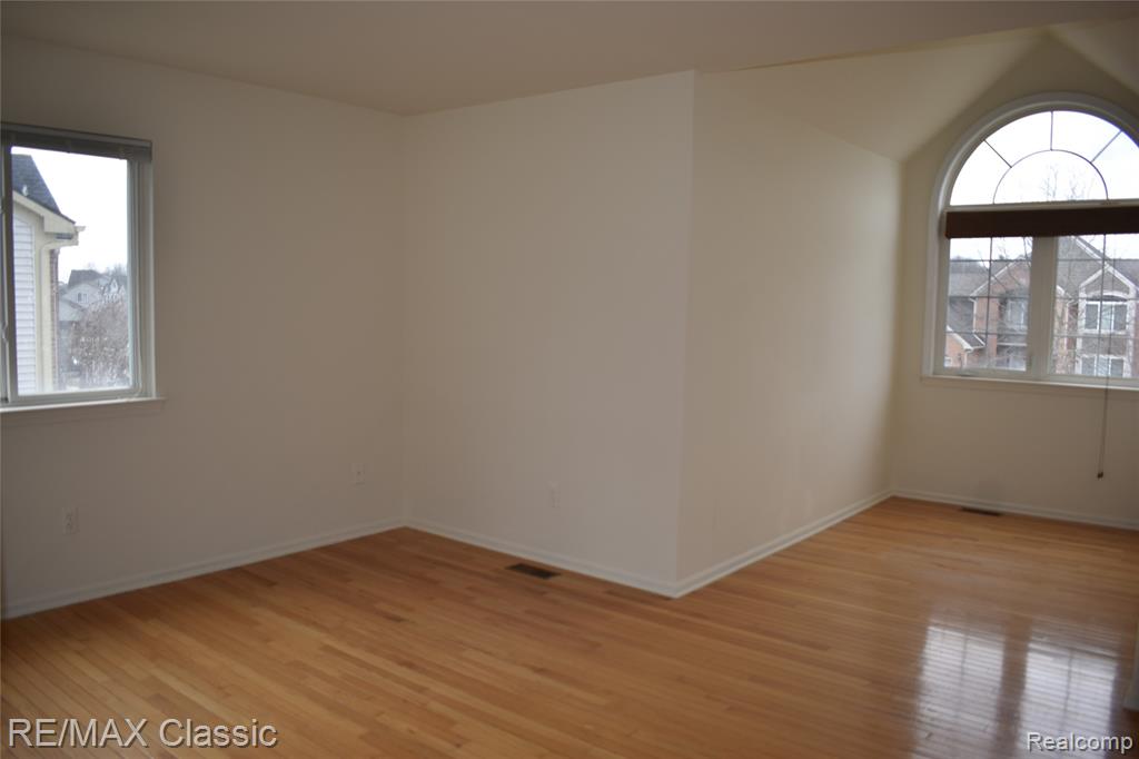 201 Columbia Drive, South Lyon, MI 48178 — Photo 40