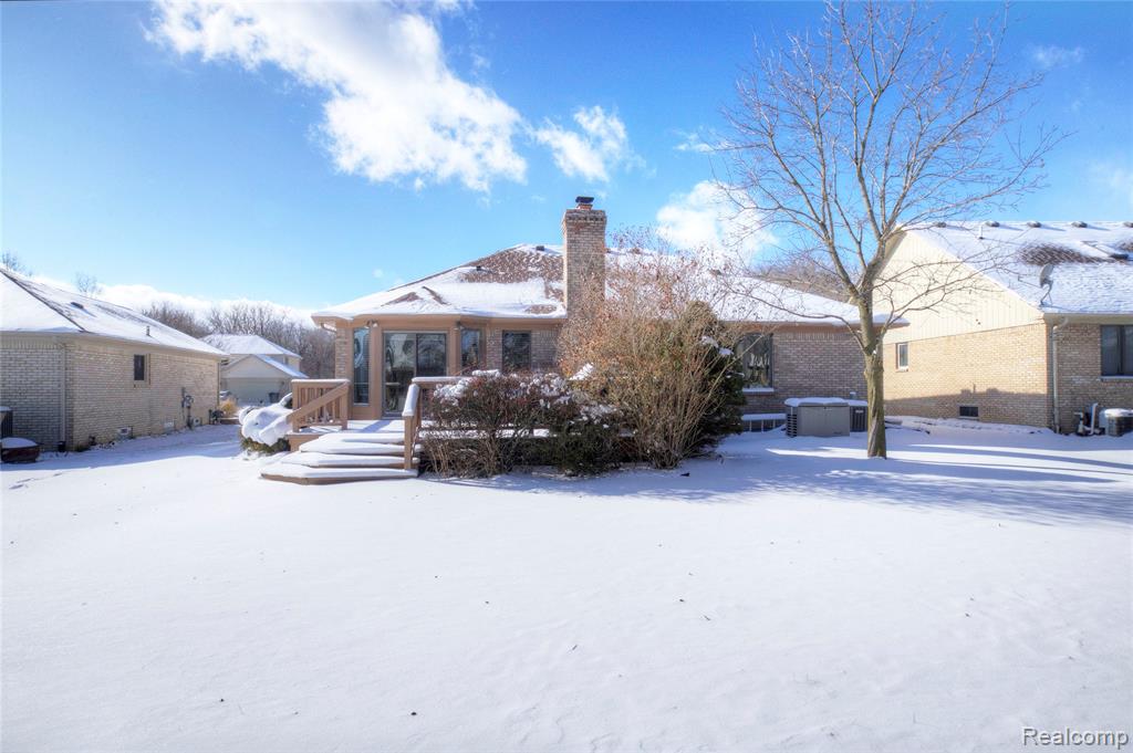 46822 Springhill Drive, Shelby Twp, MI 48317 — Photo 6