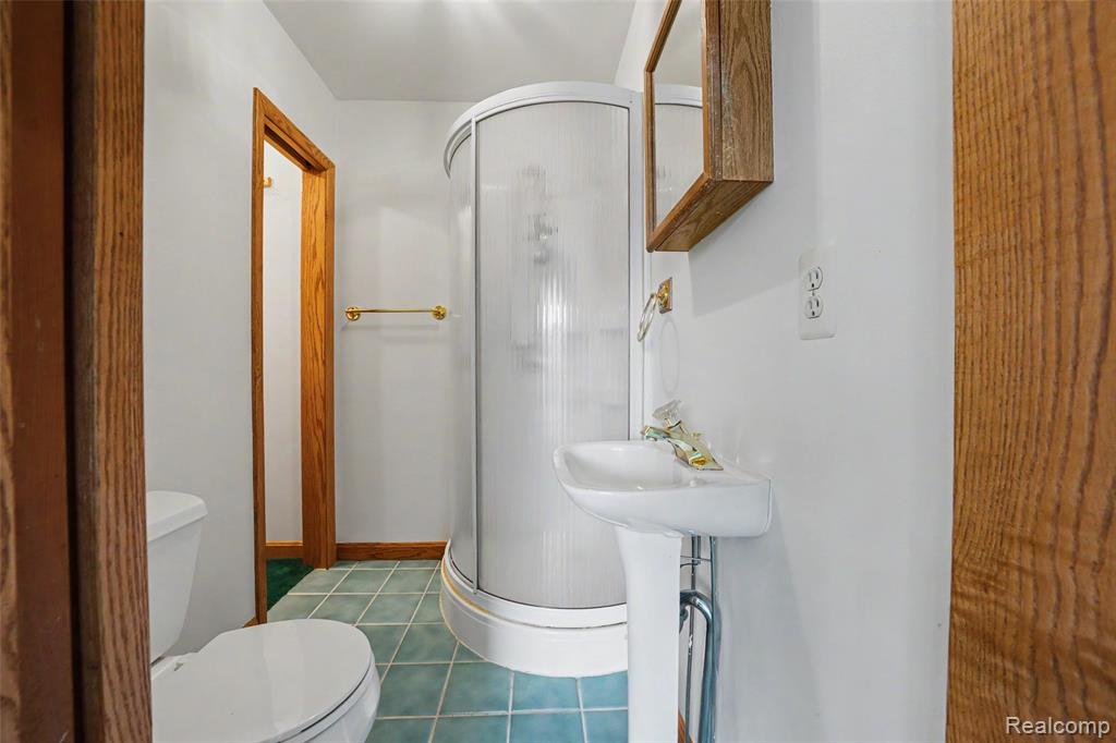 7774 Colony Drive, Clay, MI 48001 — Photo 14