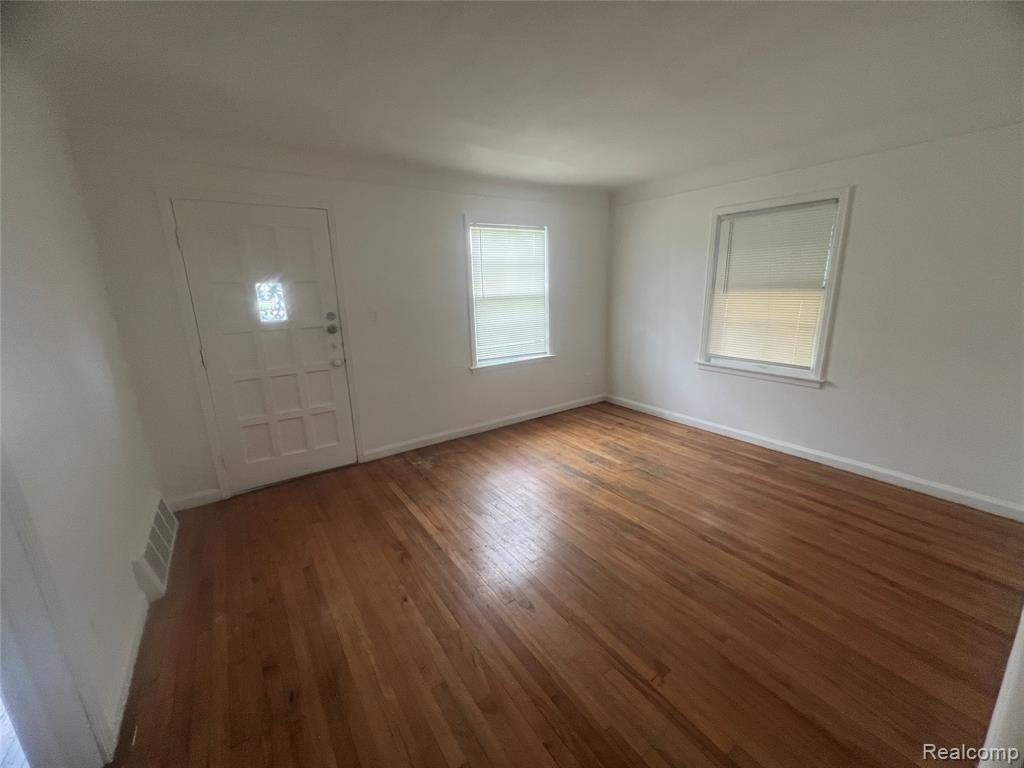 21341 Reimanville Avenue, Ferndale, MI 48220 — Photo 9
