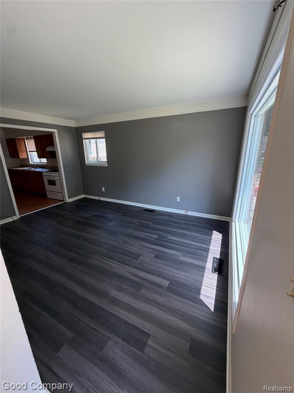 901 Symes Avenue, Royal Oak, MI 48067 — Photo 3