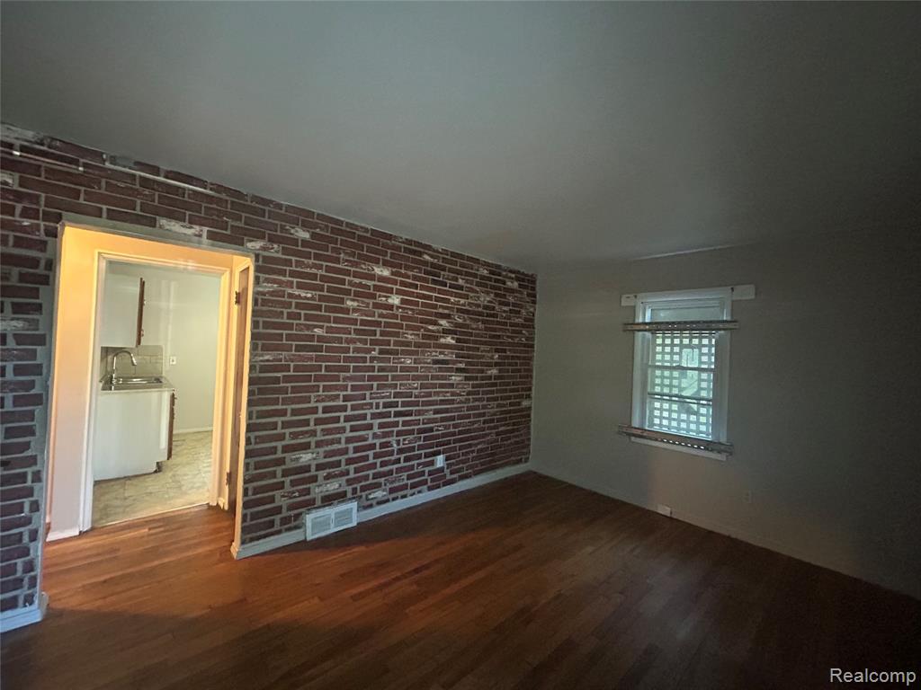 19313 Stahelin Avenue - Photo 4