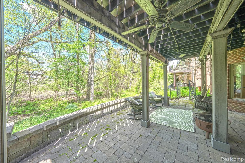 4502 Forest Edge Lane, West Bloomfield, MI 48323 — Photo 73