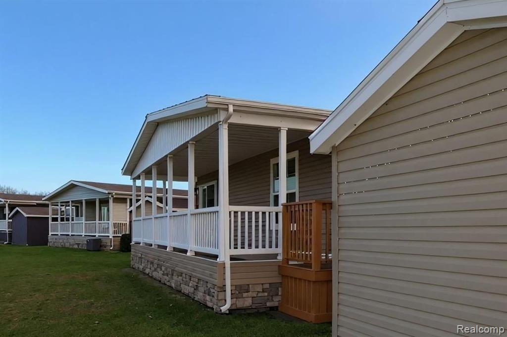 8447 S Brookston Drive, Willis, MI 48191 — Photo 4