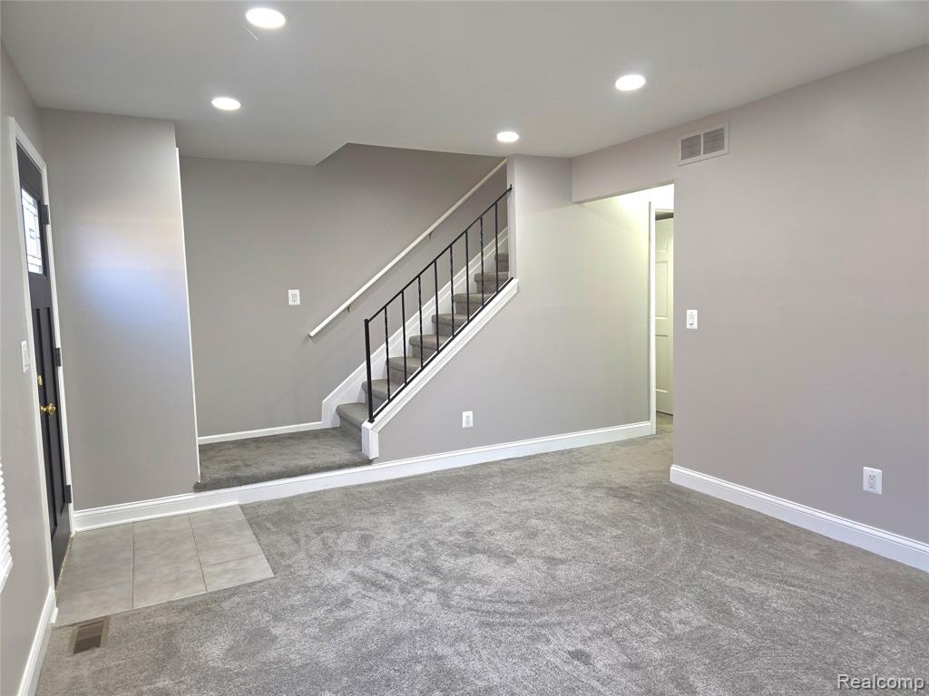 48570 Sugarbush Road, 56, New Baltimore, MI 48047 — Photo 12