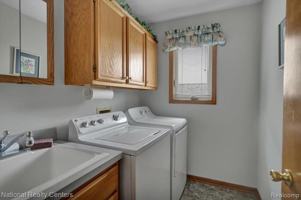 45866 Glen Court, Macomb, MI 48044 — Photo 19