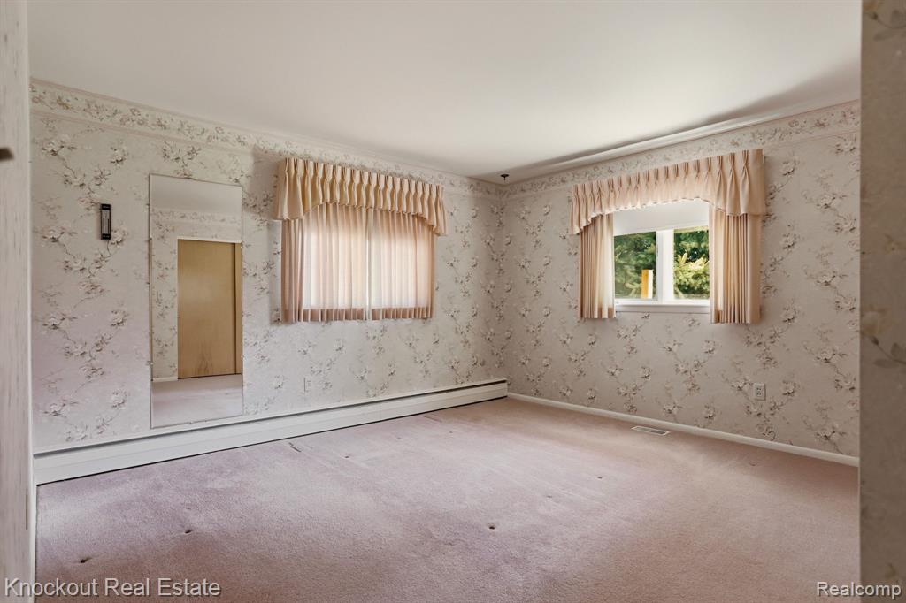 275 S Airport Road, Saginaw, MI 48601 — Photo 22