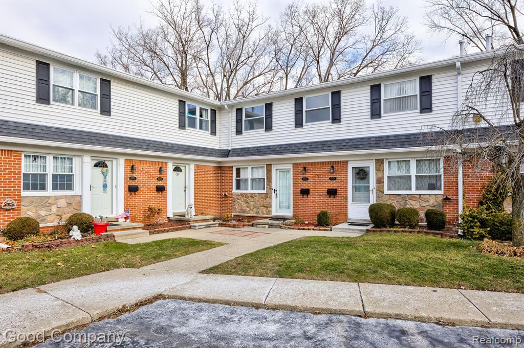 45756 KENSINGTON Street, 319, Utica, MI 48317 — Photo 24