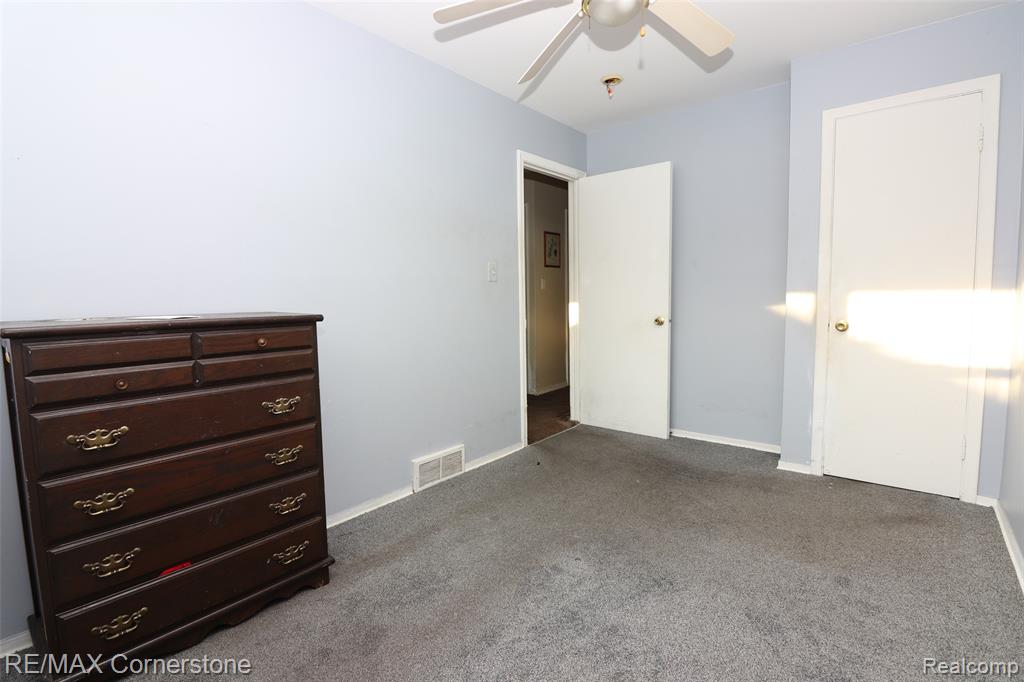 2668 Ackley Avenue, Westland, MI 48186 — Photo 10