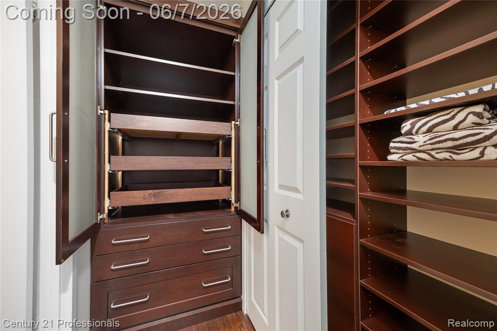 5000 Town Center, 2305, Southfield, MI 48075 — Photo 22