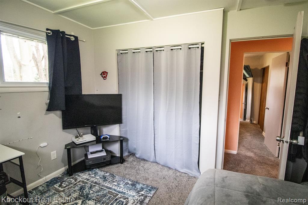 5453 TOWNLINE Road, Birch Run, MI 48415 — Photo 17