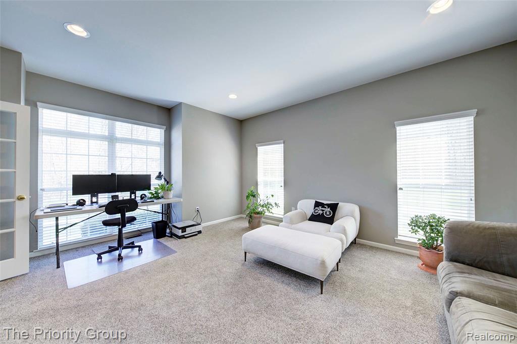6083 Village Court, Clarkston, MI — Photo 6