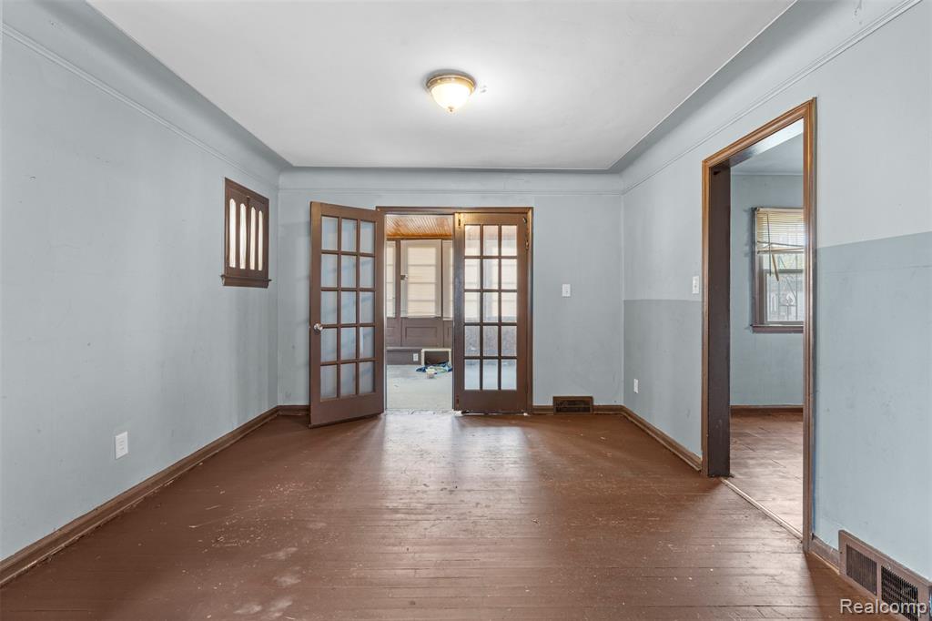 15082 Hazelridge Street, Detroit, MI 48205 — Photo 7