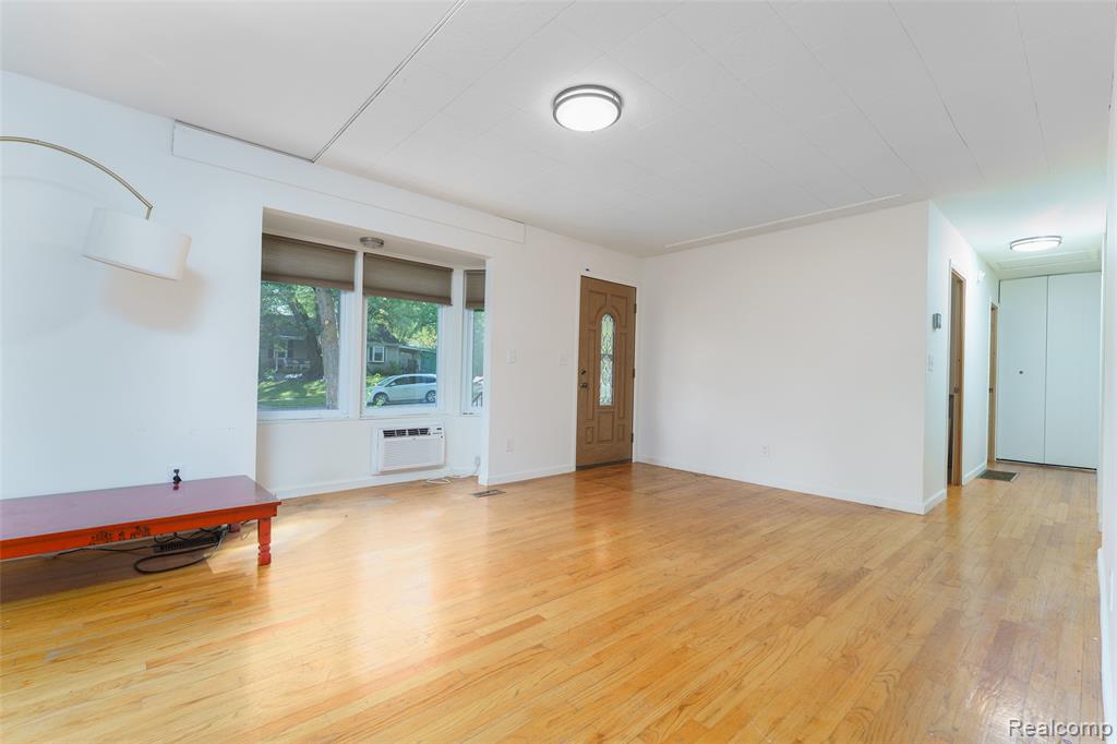 1115 Western Drive, Ann Arbor, MI 48103 — Photo 6
