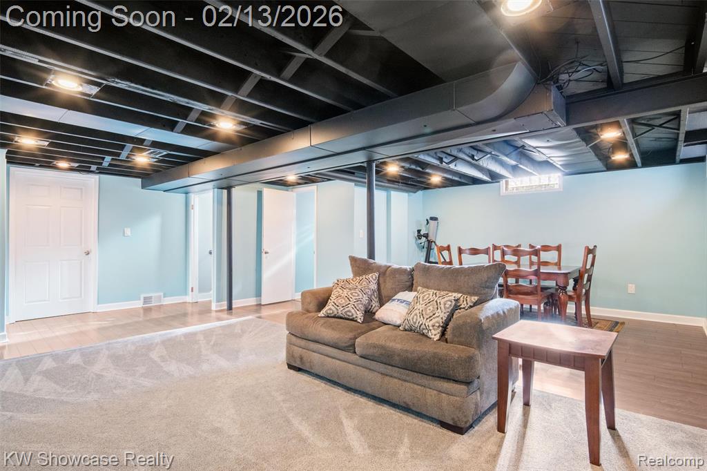 42011 Brentwood Drive, Plymouth, MI 48170 — Photo 28
