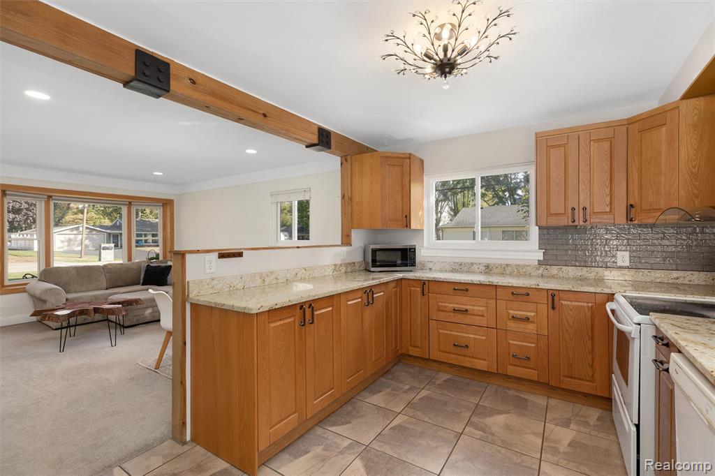 4953 Rioview Drive, Clarkston, MI — Photo 7