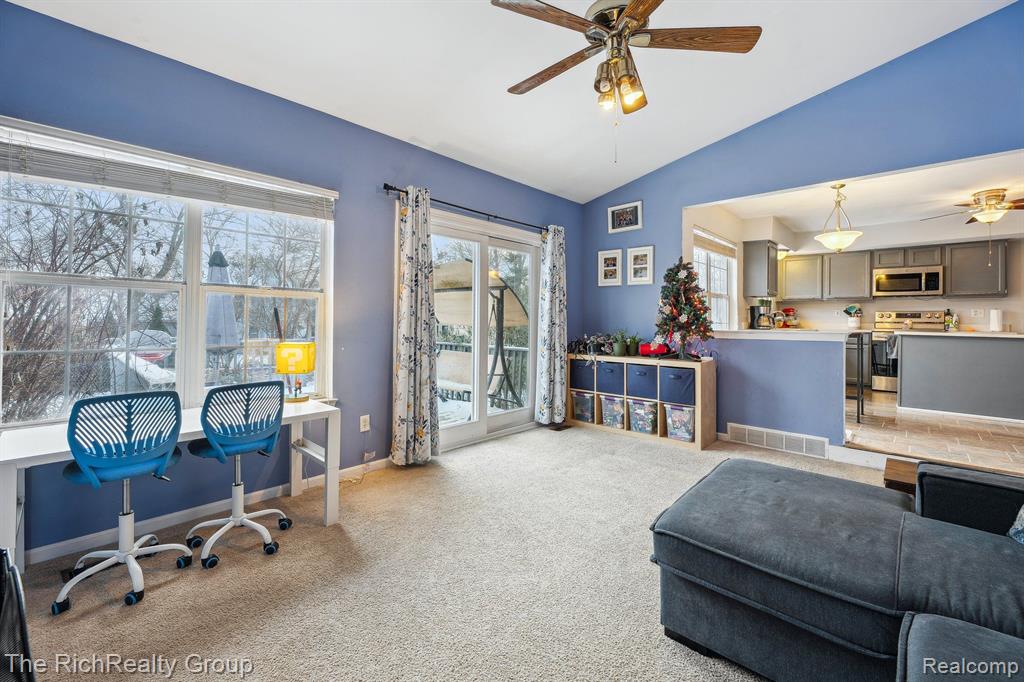 7896 LAKE CREST Drive, Ypsilanti, MI 48197 — Photo 10