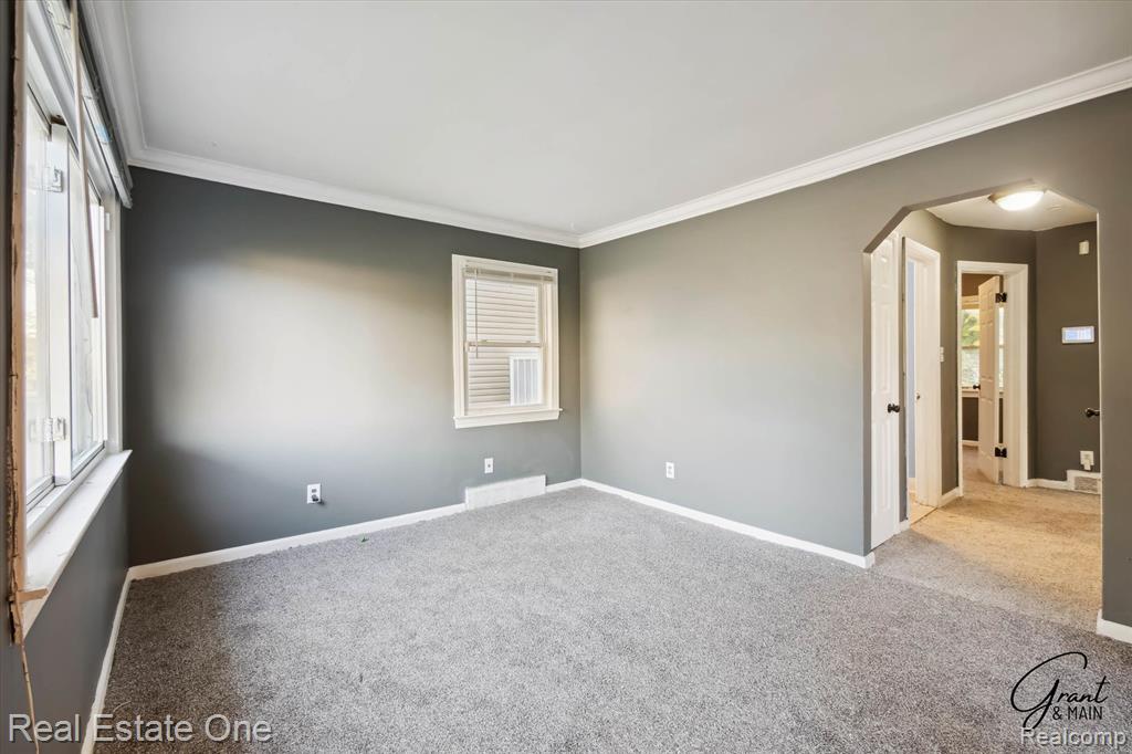 19439 W Chicago Street, Detroit, MI 48228 — Photo 9