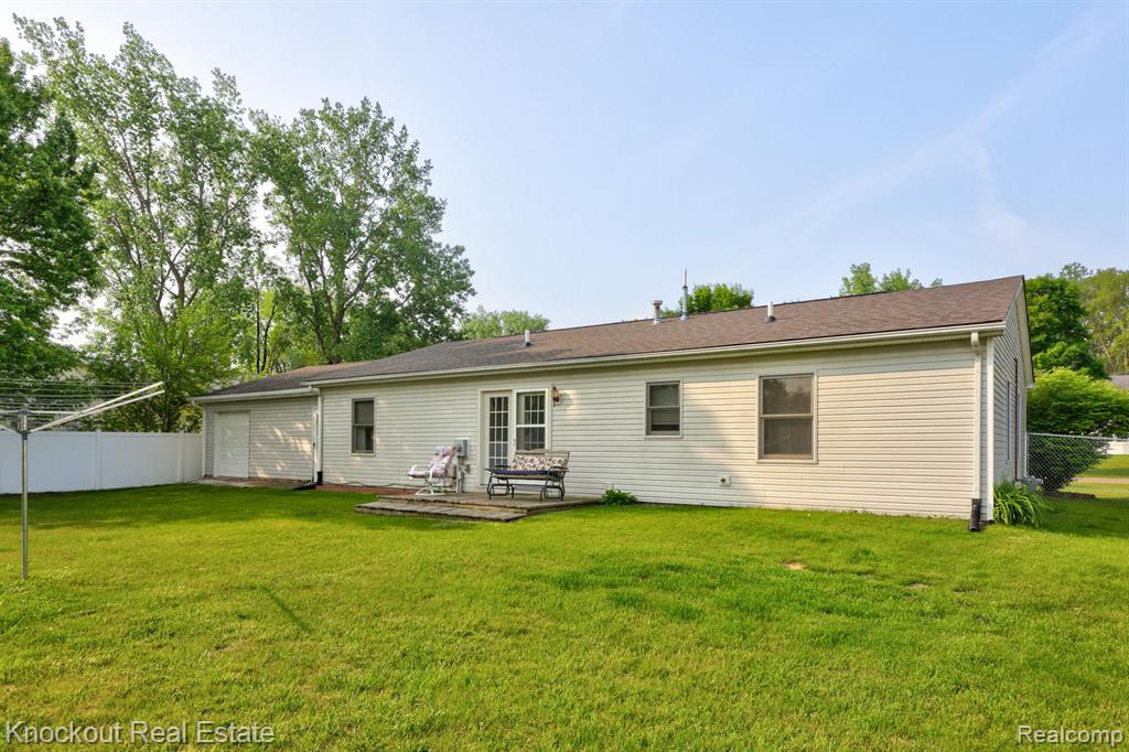 966 Athletic Street, Vassar, MI 48768 — Photo 34