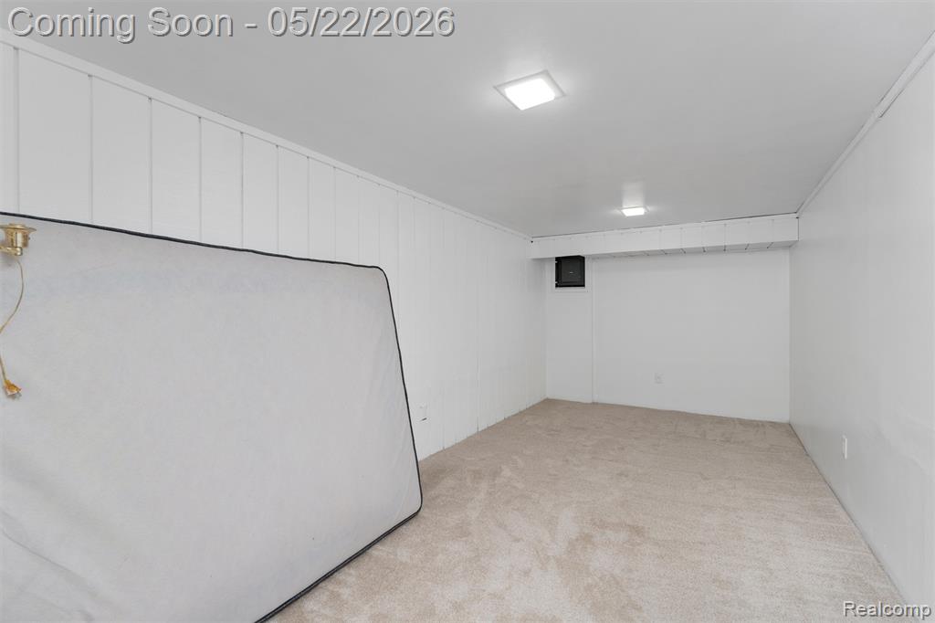 32105 W 12 Mile Road, Farmington, MI 48334 — Photo 20