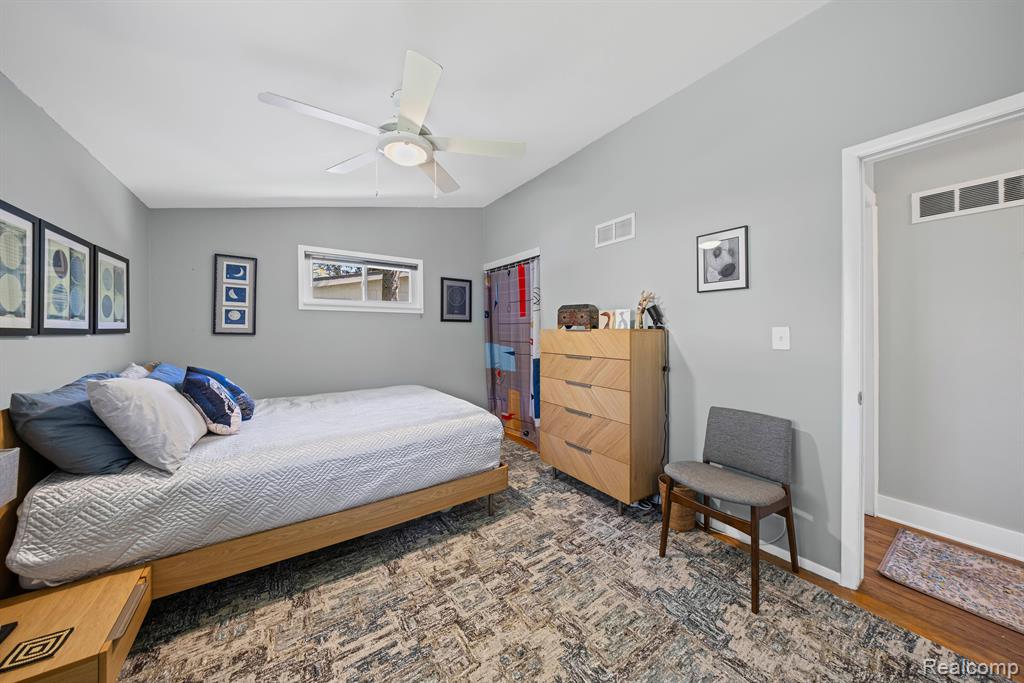 2710 Radcliffe Avenue, Ann Arbor, MI 48104 — Photo 23
