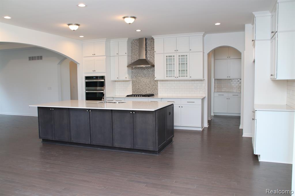 7296 Evergreen Trail, Almont, MI, 48003