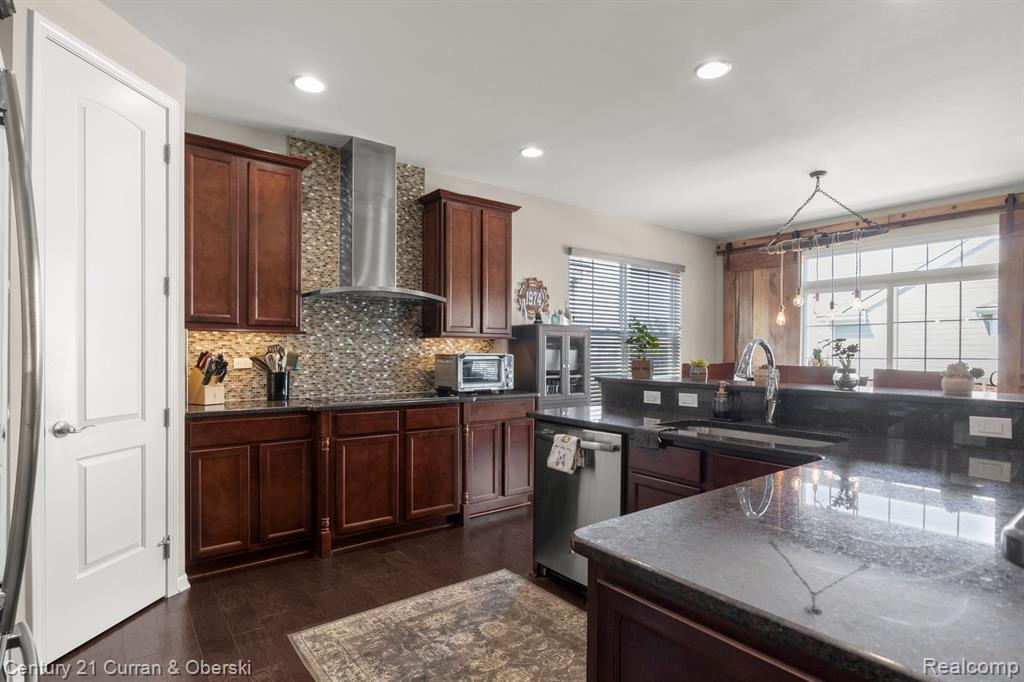 276 CHESTER ARTHUR Drive, Canton, MI 48188 — Photo 14