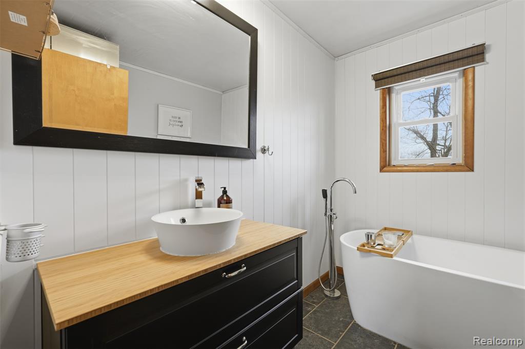 2929 Acorn Lane, Howell, MI 48843 — Photo 17