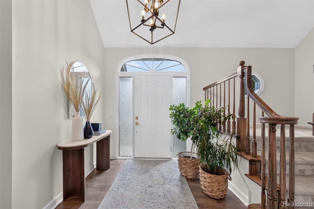 6713 Aurora Drive, Troy, MI 48098 — Photo 19