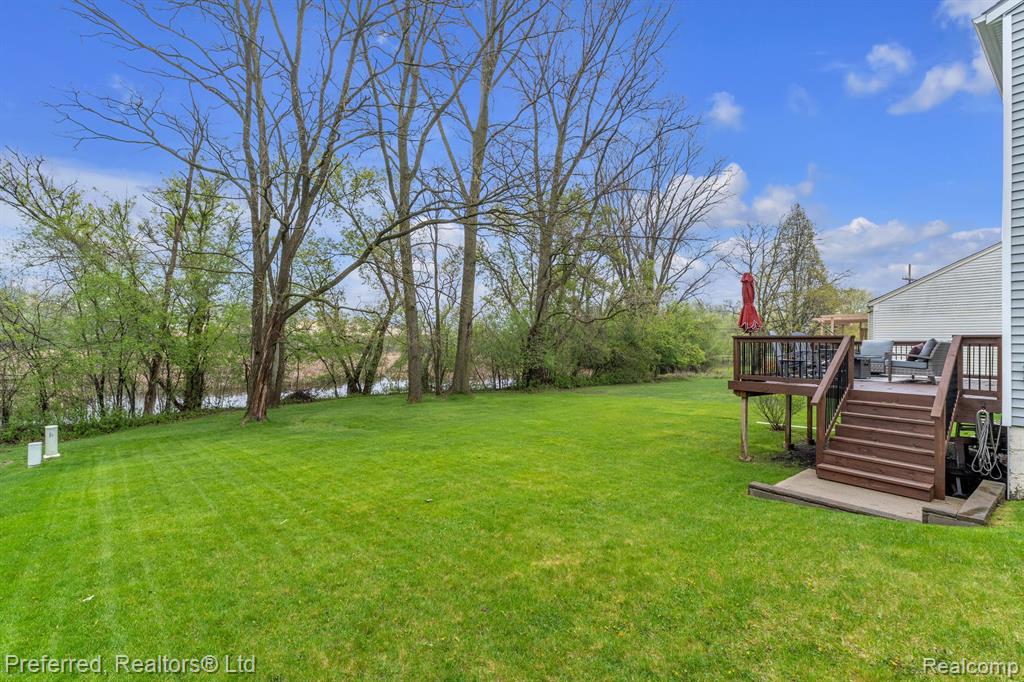 5722 King James Ln., Waterford, MI 48327 — Photo 39