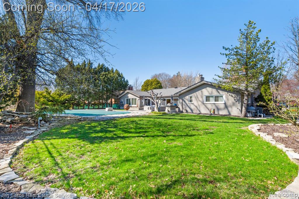 47 Roslyn Road, Grosse Pointe Shores, MI 48236 — Photo 4