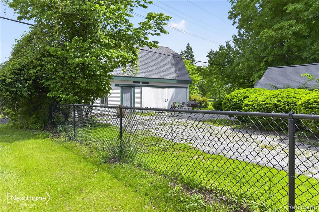 783 E Huron River Drive, Van Buren, MI 48111 — Photo 8