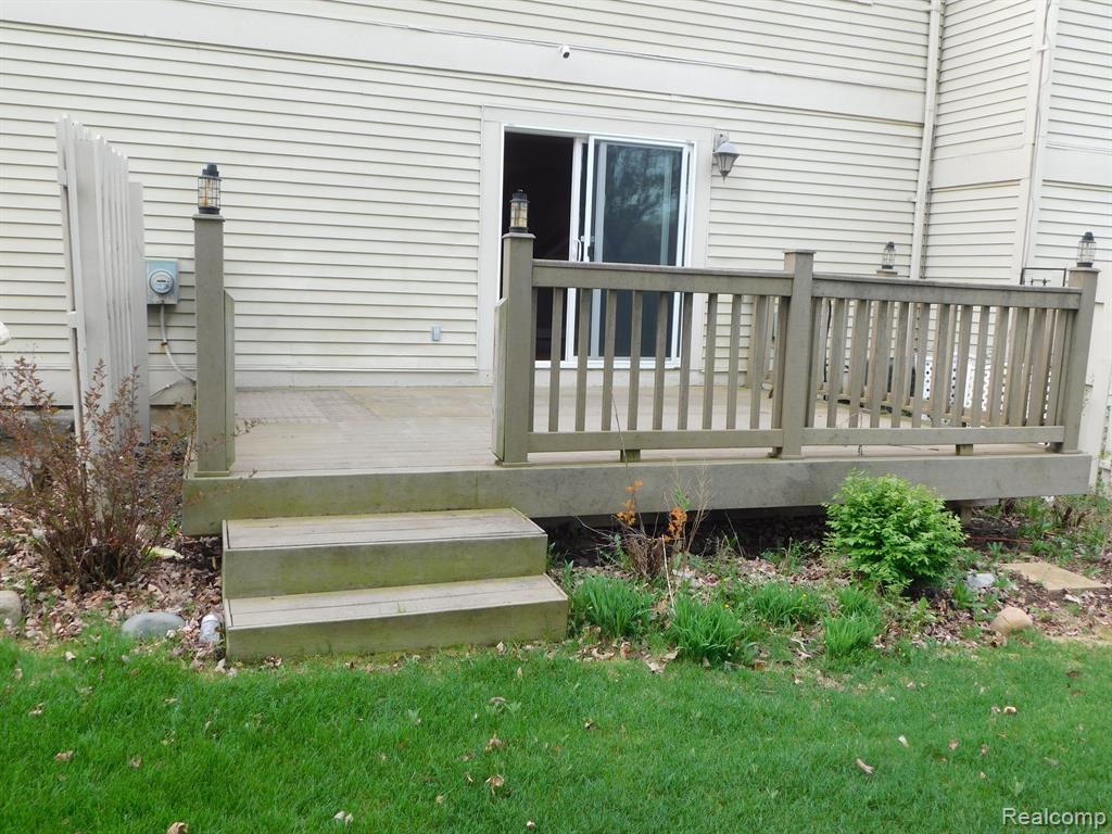 5606 DRAKE HOLLOW Drive W, West Bloomfield, MI — Photo 56
