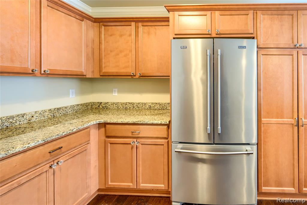 4503 Cross Creek Boulevard, Burton, MI 48509 — Photo 19
